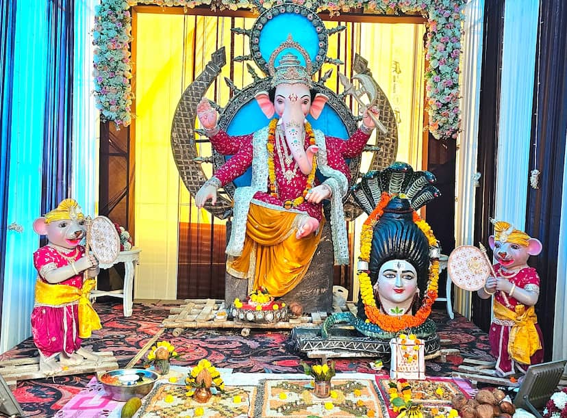 सिवनी मालवा में ‘ठाकुर च राजा’ का भव्य विसर्जन चल समारोह 25 सितंबर को, दिल्ली का अक्की अघोरी मंडल देगा प्रस्तुति