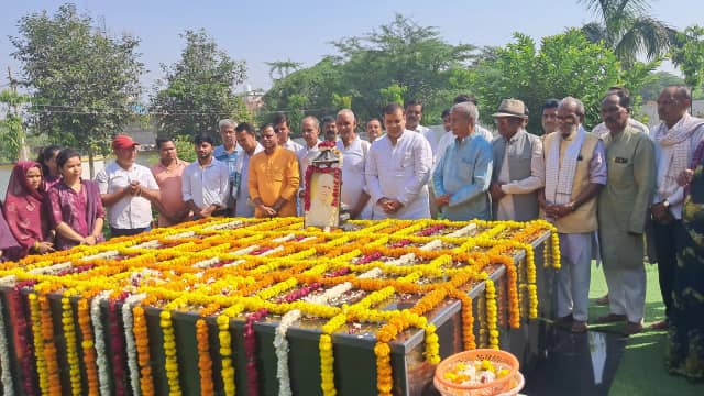 चंबल में हिंसा को अहिंसा से हराने वाले भाईजी को श्रद्धांजलि, 654 बागियों के आत्मसमर्पण से जुड़ी विरासत को किया याद