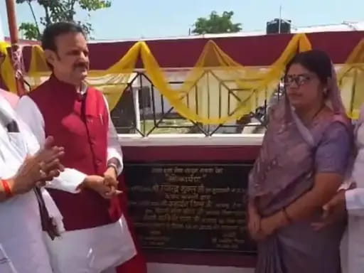 रीवा के सगरा में डिप्टी सीएम राजेंद्र शुक्ल ने दी 2.70 करोड़ के विकास कार्यों की सौगात