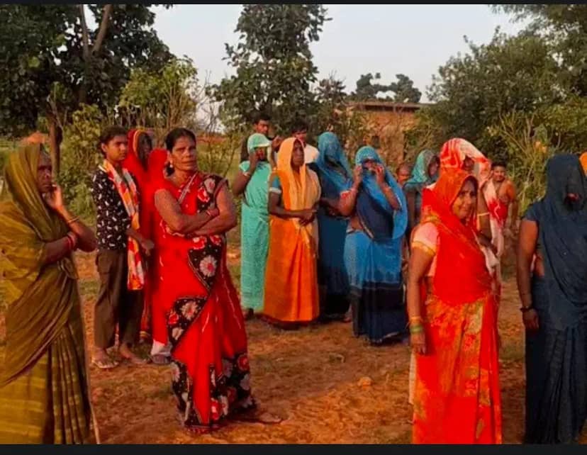 रीवा में परमाणु प्रोजेक्ट का विरोध तेज, ड्रिलिंग मशीनें लौटाईं; ग्राम सभा ने प्रस्ताव किया खारिज