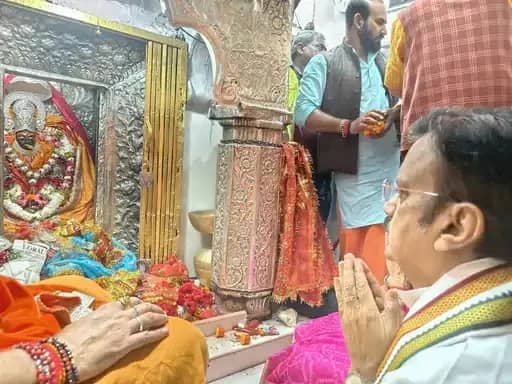 डिप्टी सीएम राजेंद्र शुक्ल ने सपरिवार किए मां शारदा के दर्शन, मेला और प्रशासनिक व्यवस्थाओं का जायजा भी लिया