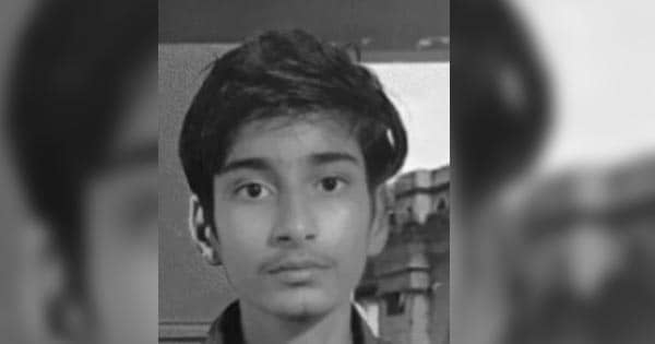 नरसिंहपुर में छात्र ने शिक्षिका पर पेट्रोल डालकर लगाई आग, 15 अगस्त को साड़ी पहनने पर किया था कमेंट, टीचर की शिकायत से था नाराज