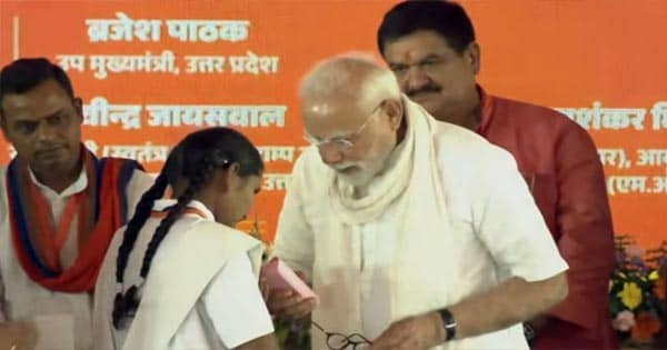 काशी में पीएम मोदी बोले- सिंदूर के बदले का वचन पूरा हुआ; 2200 करोड़ की सौगात और ऑपरेशन सिंदूर को महादेव को किया समर्पित