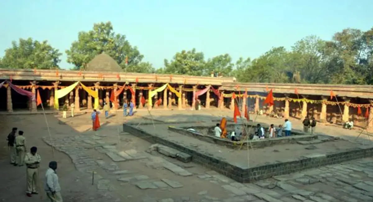 भोजशाला मंदिर है”: हाईकोर्ट में हिंदू फ्रंट फॉर जस्टिस का दावा