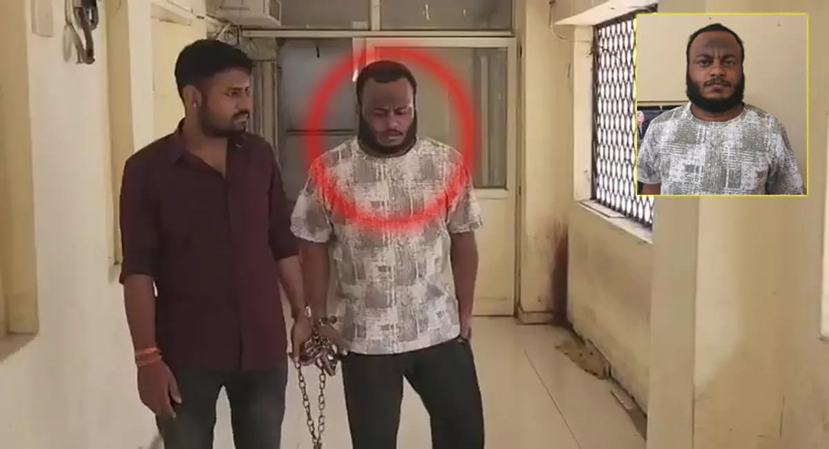 5 करोड़ की वसूली डील में शामिल था बाबा