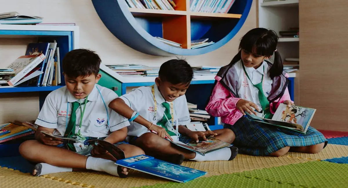 नया एजुकेशन मॉडल तैयार, NCERT के सिलेबस में आयुर्वेद और AI की एंट्री