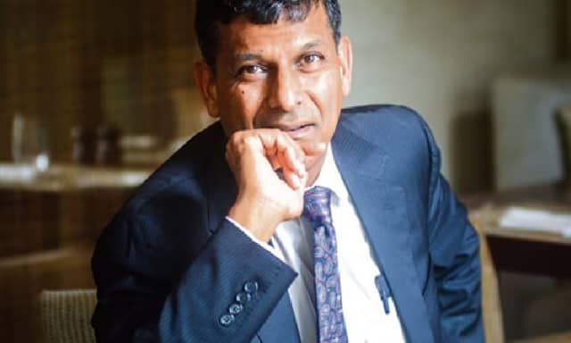 भारत को गुस्से से नहीं पूरी तैयारी के साथ देना चाहिए अमेरिका के 50% टैरिफ का जवाब : रघुराम राजन