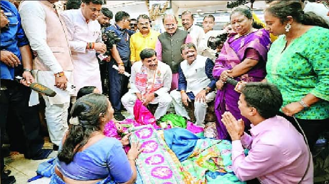 GST 2.0 : पहला दिन-आटोमोेबाइल, इलेक्ट्रॉनिक्स में राहत, किराना में पुराने दामों पर ही कारोबार