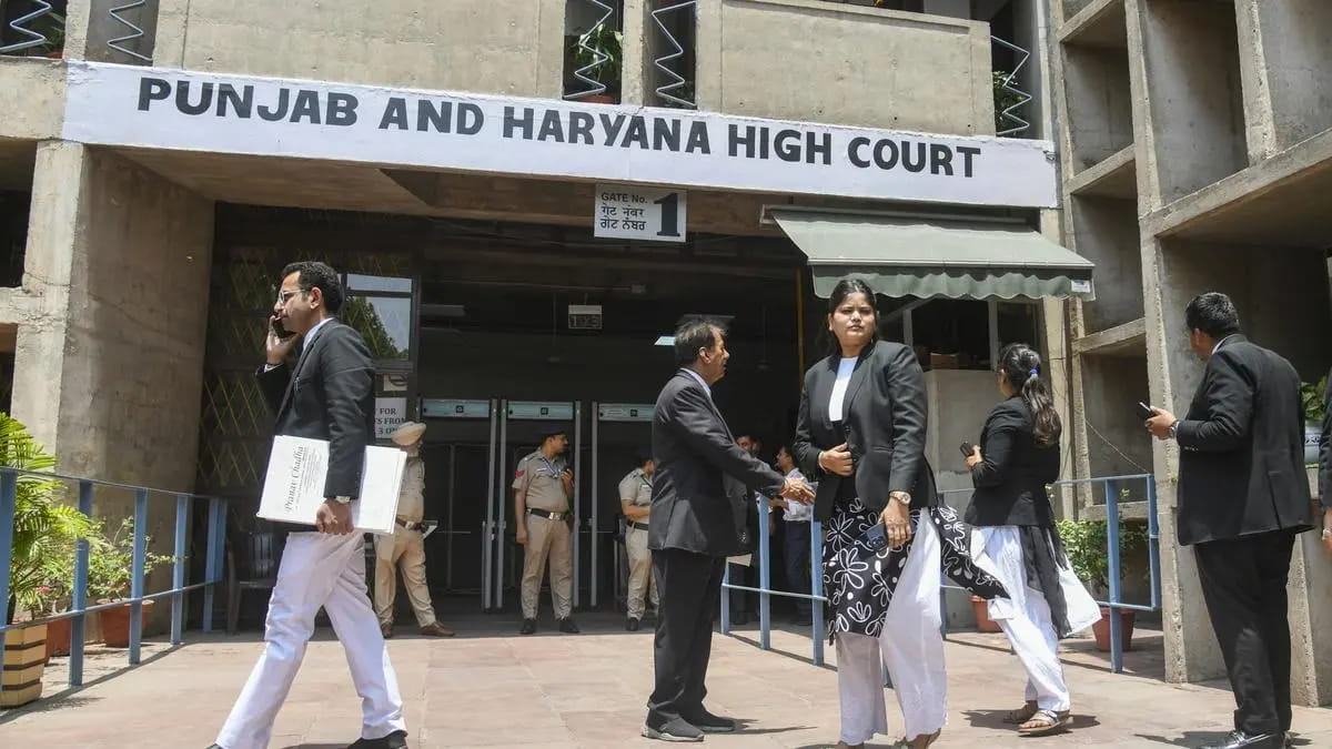 आपराधिक केस लंबित होने पर भी कर्मचारी वार्षिक वेतन वृद्धि का हकदार, हाई कोर्ट ने कर्मचारी के पक्ष में सुनाया फैसला