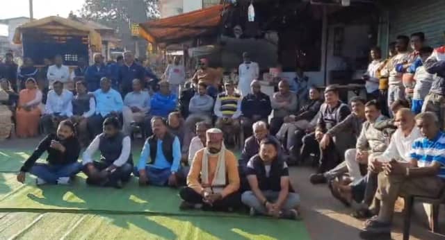 हिल स्टेशन पचमढ़ी में इको सेंसेटिव जोन के विरोध में बंद