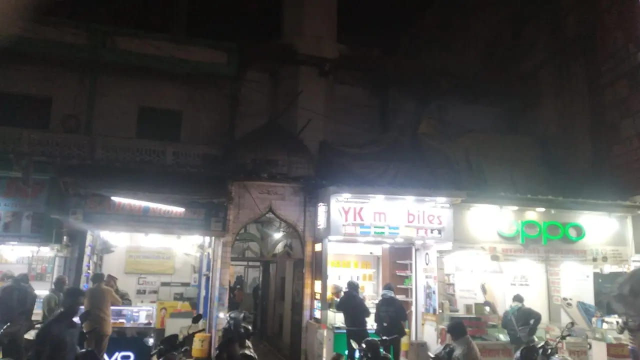 वक्फ संपत्तियों को किराए पर देने में ढाई करोड़ का गोलमाल, EOW ने पूर्व अध्यक्ष समेत तीन के खिलाफ दर्ज की FIR