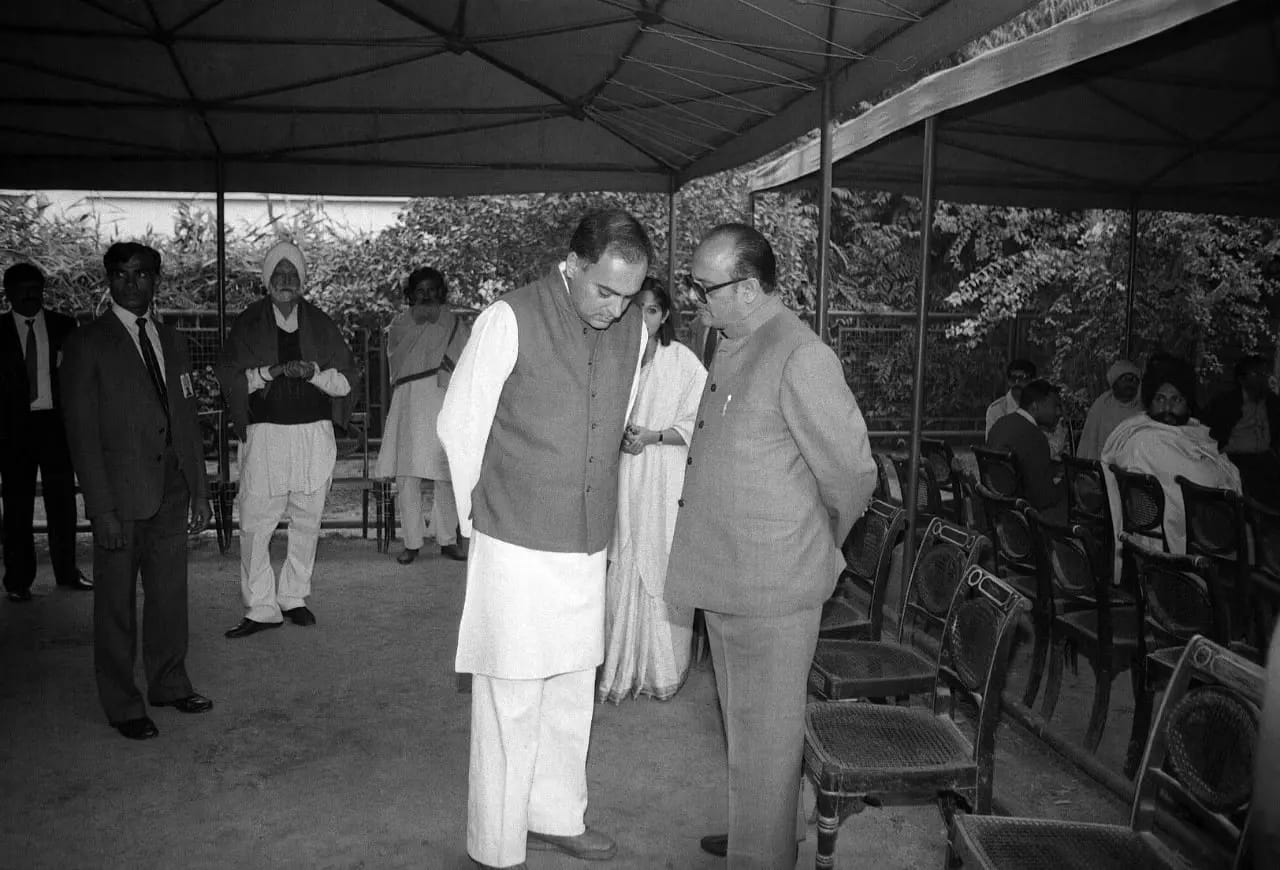 कमलनाथ ने वोट ट्रांसफर किए, विधायकों का बहुमत नहीं मिला फिर भी मुख्यमंत्री बने अर्जुन सिंह