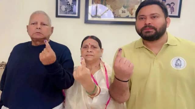 वोट डालने के बाद लालू प्रसाद यादव क्यों बोले-तवे पर रोटी पलटनी चाहिए