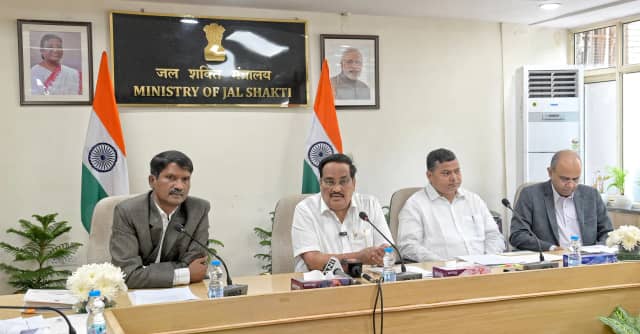 मप्र का खरगोन और छत्तीसगढ़ का राजनांदगांव सबसे श्रेष्ठ जिले