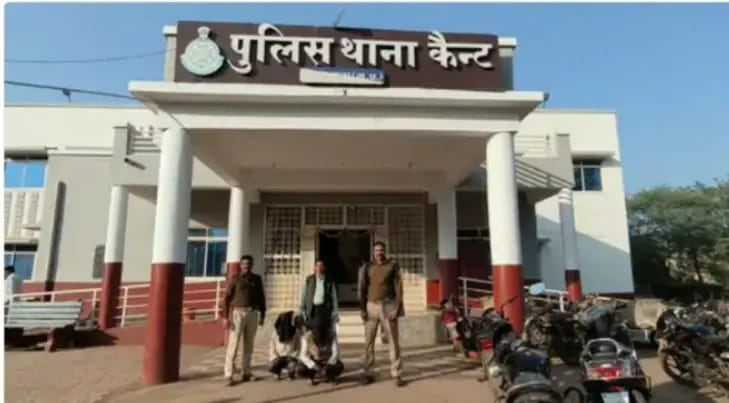 नीतीश कुमार के समर्थक मामाओं ने तेजस्वी यादव समर्थक भांजे को कीचड़ में दबाकर मार डाला