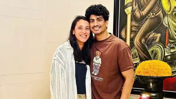 स्मृति मंधाना बनेंगी मप्र की बहू, फ्रेंड्स के साथ डांस कर दिखाई एंगेजमेंट रिंग