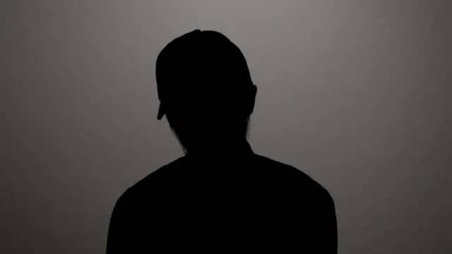 बेकरी का लालच देकर आकाश को अनस बनाया, शुभम को युवती ने धमकाकर बना दिया खान