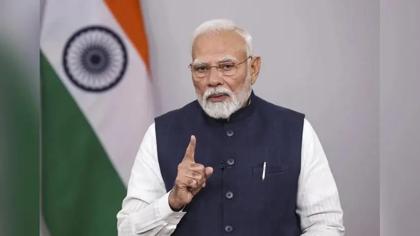 प्रधानमंत्री मोदी ने लिखी चिट्ठी, कहा- यह संविधान की ताकत कि मुझ जैसे साधारण व्यक्ति को सरकार का मुखिया बना दिया