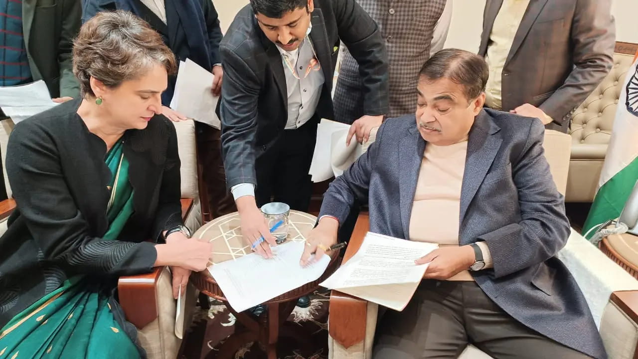 मंत्री गडकरी की तारीफ करने से खुद को रोक नहीं पाईं प्रियंका गांधी, वायनाड को लेकर यह कह दिया...!