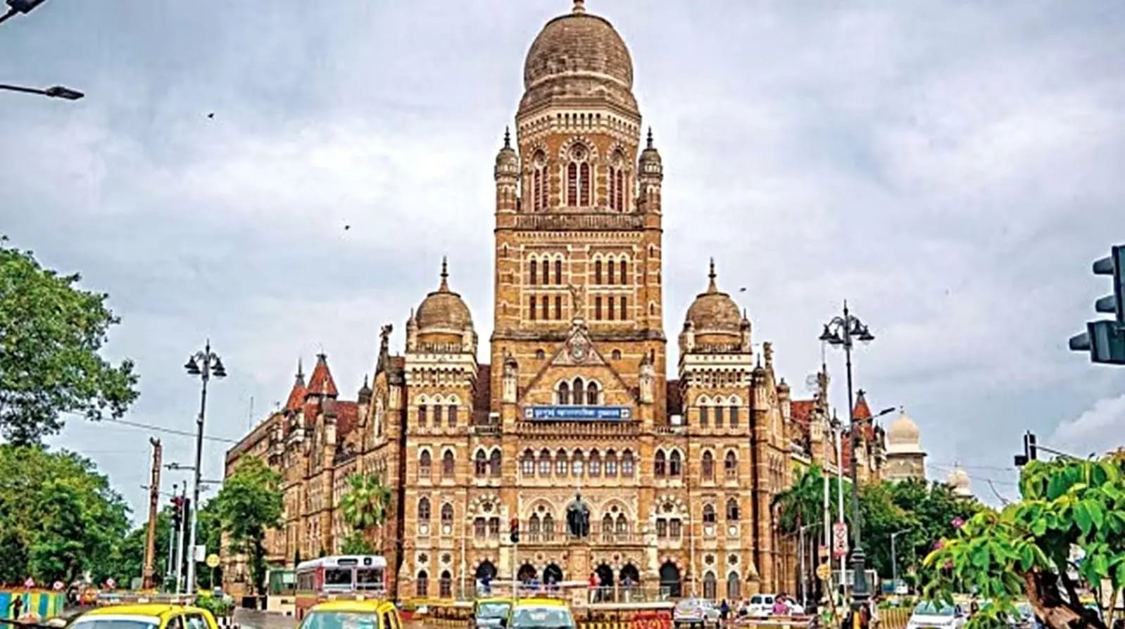 मुंबई में बदलाव की बयार, अबकी बार महायुति की सरकार