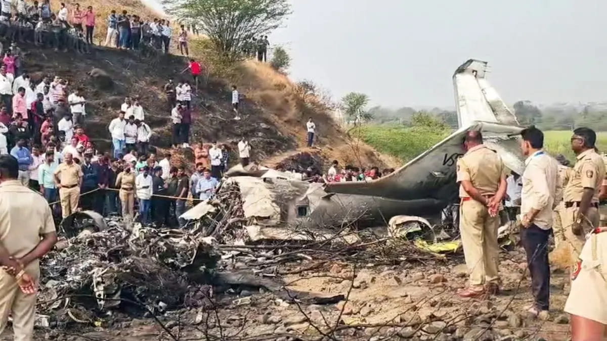 खराब विजिबिलिटी में लैंडिंग की कोशिश फेल, फिर ATC को नहीं मिला कोई जवाब