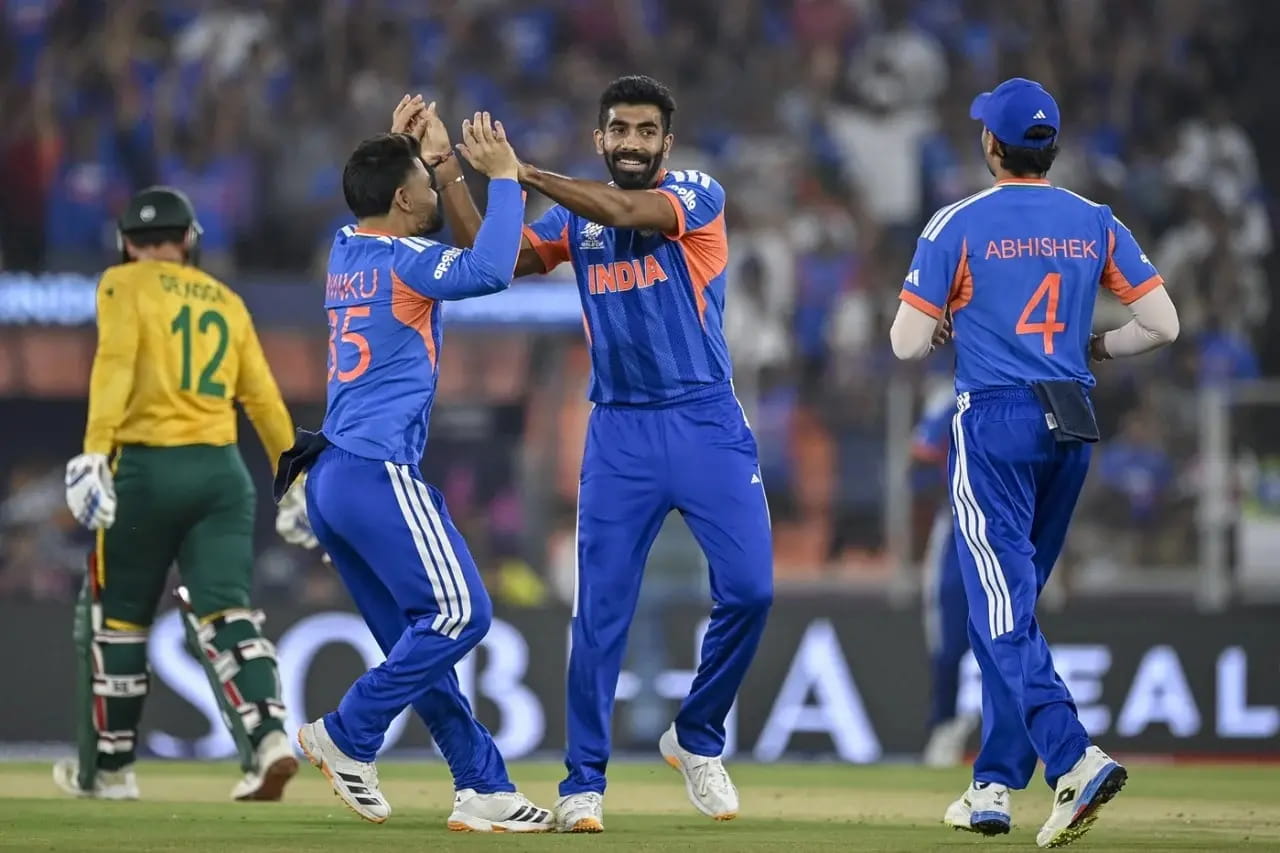 SA का स्कोर 20 ओवर में 187/7, सबसे महंगे साबित हुए शिवम दुबे, 2 ओवर में 32 रन दिए