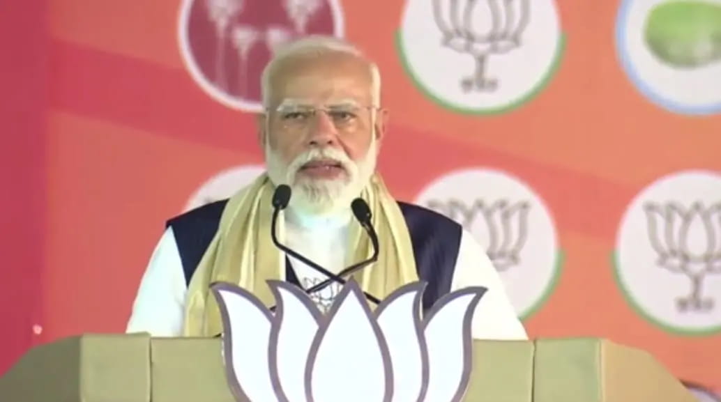 कांग्रेस चाहती है वेस्ट एशिया के देश भारत को दुश्मन समझें