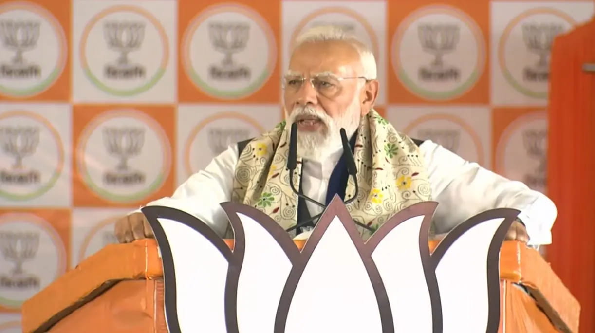 बंगाल में बोले पीएम मोदी....'परिवर्तन की आंधी चल रही है, इस बार खेला होगा'