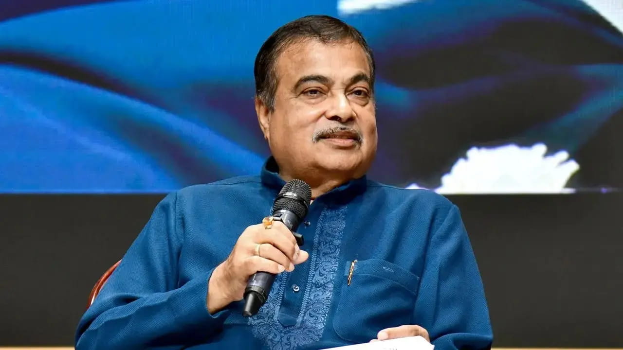 केंद्रीय मंत्री नितिन गडकरी बस से सफर करेंगे, प्रधानमंत्री की अपील का असर