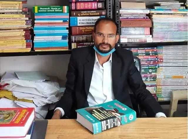 देश की टॉप लॉ यूनिवर्सिटी NLIU भोपाल में मिला प्रवेश, संविधान और प्रशासनिक विधि पर करेंगे रिसर्च