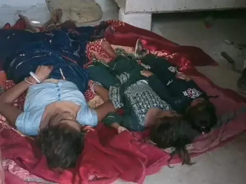 मां ने तीन बेटियों संग खाया जहर, कुएं में डूबने से चाचा-भतीजे की मौत