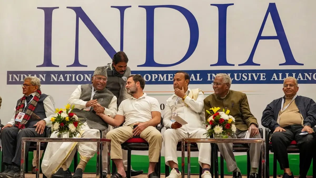 बैठक से पहले INDIA गठबंधन में दरार, CPIM ने मांगा जवाब, DMK भी खफा