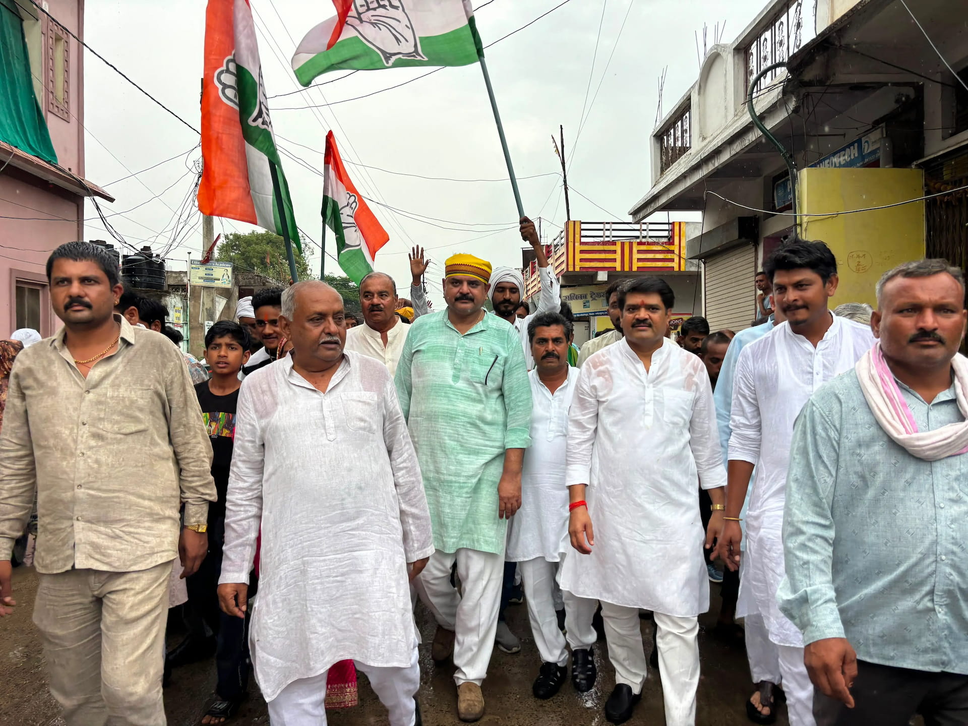 कलेक्टर ने सोहागपुर में तीन मूंग खरीदी केंद्र किए मंजूर, कांग्रेस ने कहा तीन मांगों को लेकर आंदोलन रहेगा जारी