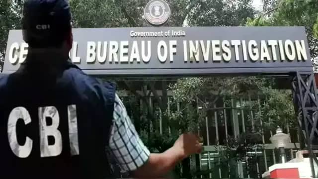 सरसों तेल के टैंकरों में 90% पानी मिला, CBI ने 12 पर दर्ज किया केस