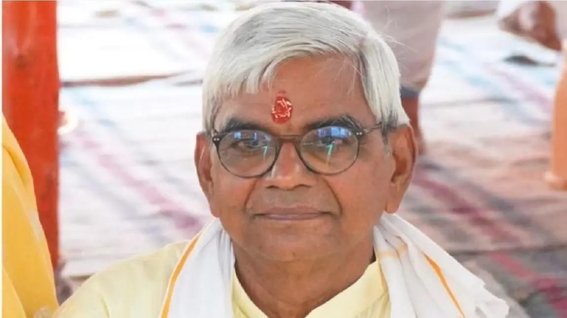कृष्ण मोहन की शिकायत पर हुई थी FIR, अब संभालेंगे चंपत राय वाली जिम्मेदारी