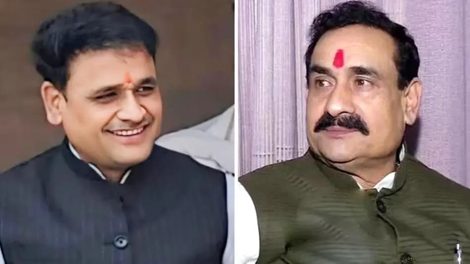 भाजपा ने आशुतोष तिवारी को बनाया प्रत्याशी, नरोत्तम मिश्रा के समर्थन में भाजपा जिलाध्यक्ष, पार्षदों के इस्तीफे