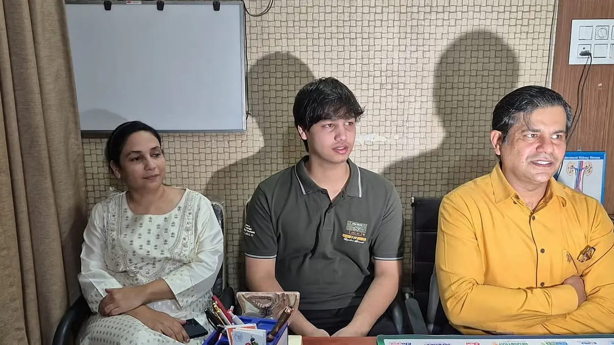 जबलपुर के आर्यमन सोलंकी बने मध्य प्रदेश टॉपर, AIR 46 के साथ AIIMS दिल्ली में पढ़ाई का सपना