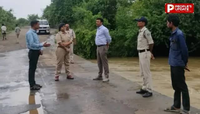 हरदा में उफान पर नदी नाले, प्रशासन की चेतावनी पुल-पुलियों, रपटों पर पानी हो तो पार नहीं करें, रायसेन में नाले की बाढ़ से पीएम श्री स्कूल जलमग्न