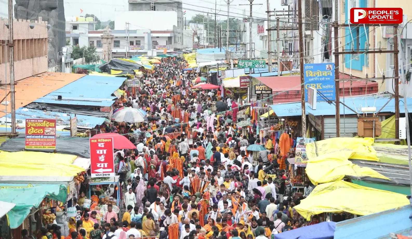 सावन के तीसरे सोमवार को कुबेरेश्वरधाम में उमड़ा आस्था का सैलाब, डेढ़ लाख शिवभक्तों ने किया जलाभिषेक