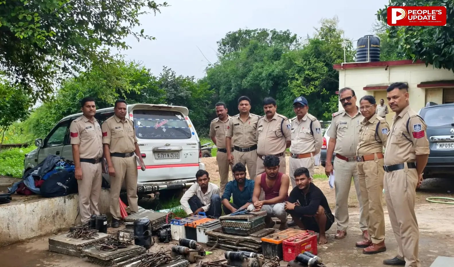 हरदा में मोबाइल टॉवर से एसी कंप्रेसर चुराने वाली गैंग धरायी, चार गिरफ्तार, लाखों रुपए का माल बरामद