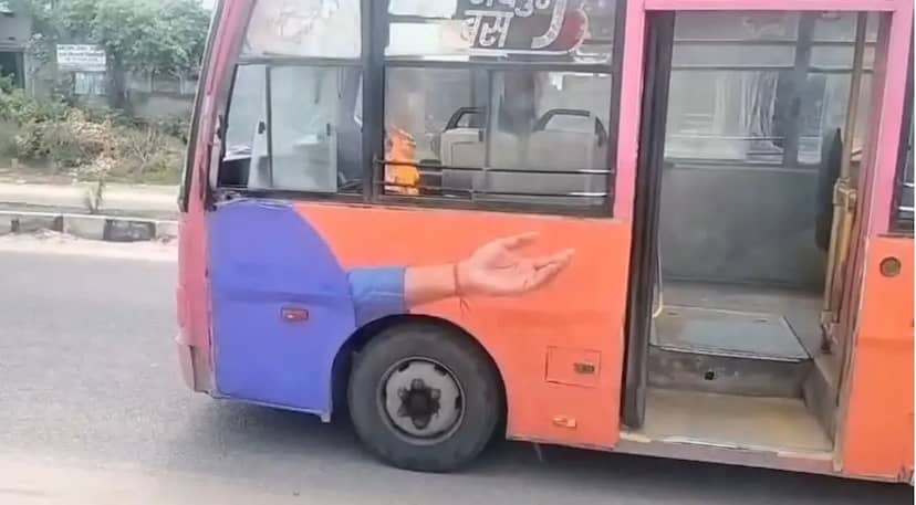जयपुर में चलती लो-फ्लोर बस में धुआं और फिर उठने लगीं लपटें, यात्रियों में मची अफरा-तफरी