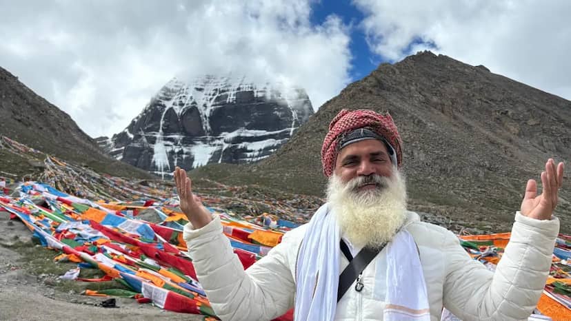 आंखो देखी-इंदौर के कैलाश-मानसरोवर यात्री ओम द्विवेदी ने बताया, 'पहाड़ से मौत तो तब भी गिर रही थी, जब हम लौटे थे'