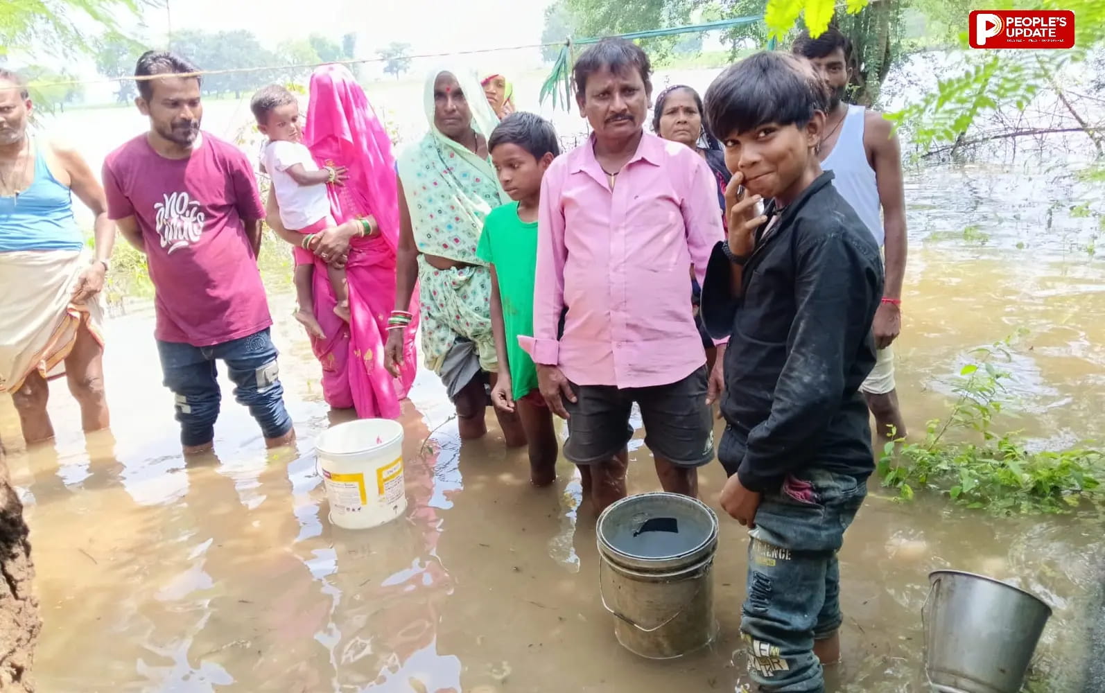 बाणसागर के बैकवाटर से कटनी के कुटेश्वर में बाढ़ जैसे हालात, घरों में भरा डैम का पानी