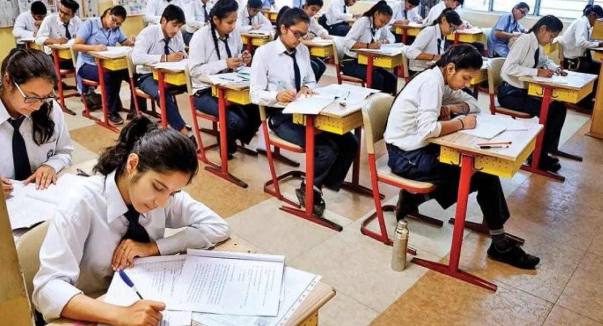 विद्यार्थियों के लिए सुनहरा मौका, शिक्षा के साथ इनाम, ओलंपियाड में जीतें ₹51,000 का इनाम