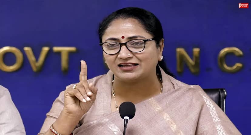 400 यूनिट तक बिजली खर्च करते हैं? दिल्ली सरकार आपको देगी छत पर मुफ्त सोलर प्लांट, जानें कैसे मिलेगा नई सोलर स्कीम का फायदा!