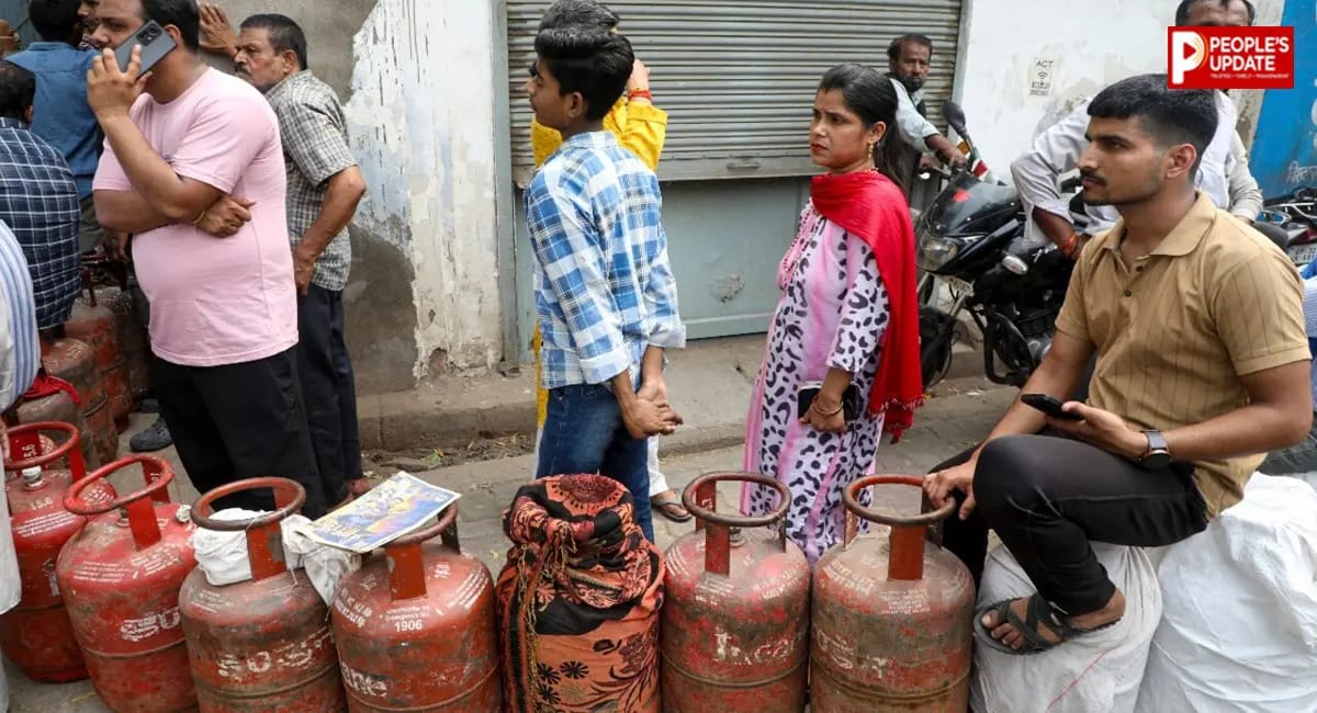 LPG Strike: त्योहारों पर LPG सिलेंडर की किल्लत? हड़ताल को लेकर आया नया अपडेट