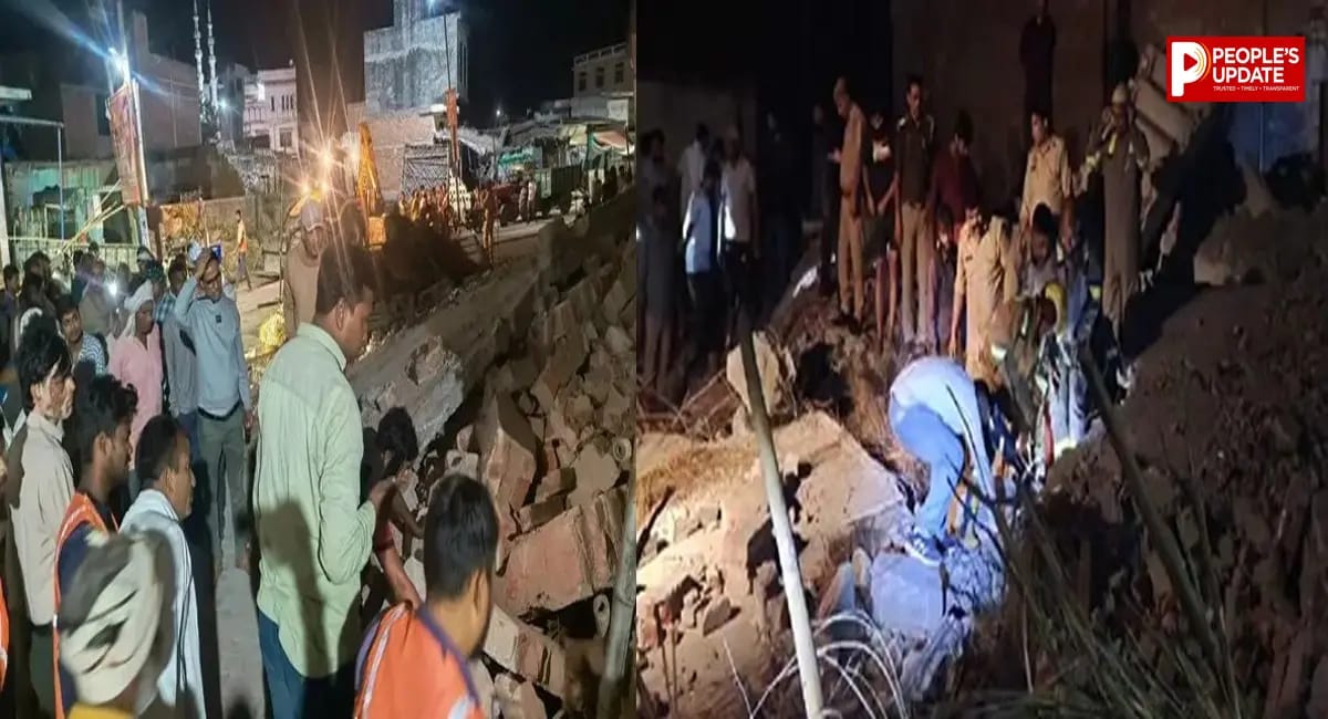 आधी रात भरभराकर गिरा दो मंजिला मकान! बुलंदशहर में चाचा-भतीजे की मौत, महिला की हालत गंभीर