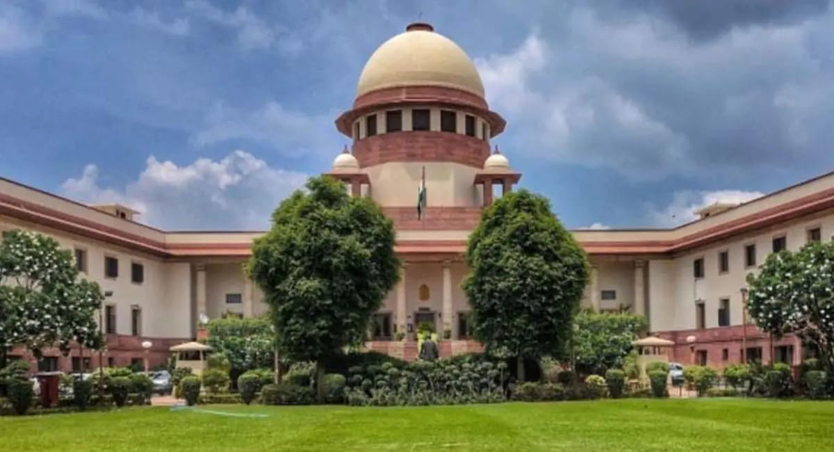 कहा- सरकारी कर्मचारियों को SIR ड्यूटी पूरी करनी होगी, BLO पर ज्यादा बोझ हो तो और स्टाफ तैनात करें