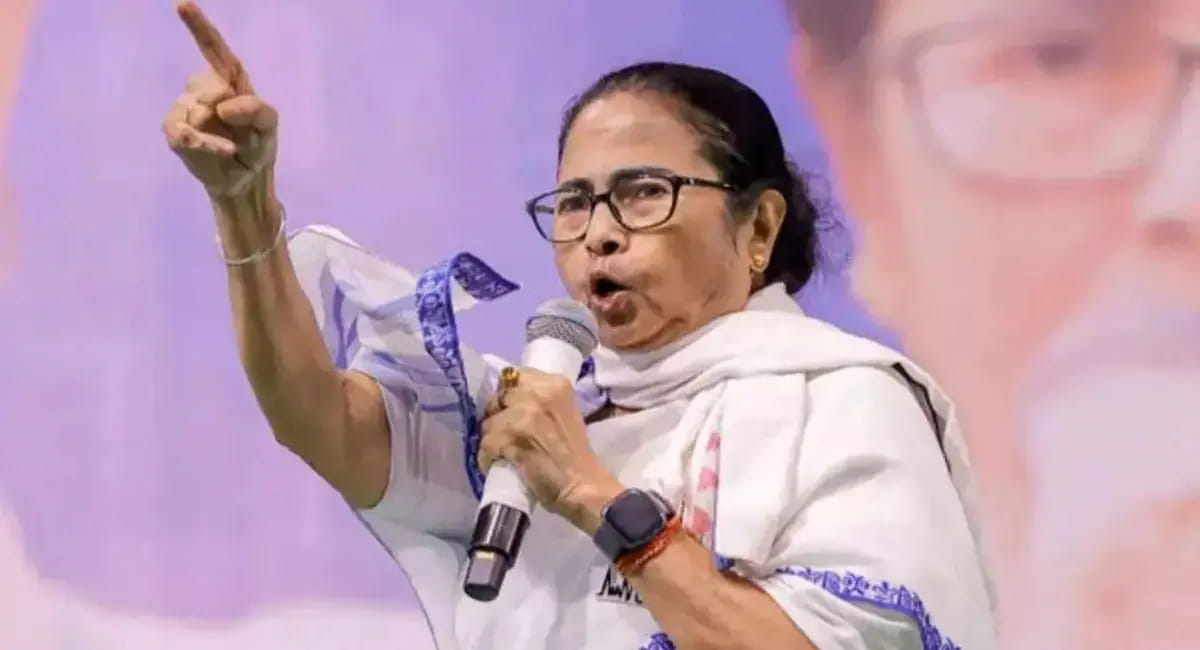 CM का दावा- SIR प्रोसेस में मानवीय संवेदनशीलता नहीं दिखी, 77 लोगों की मौत, 4 सुसाइड अटैम्पट