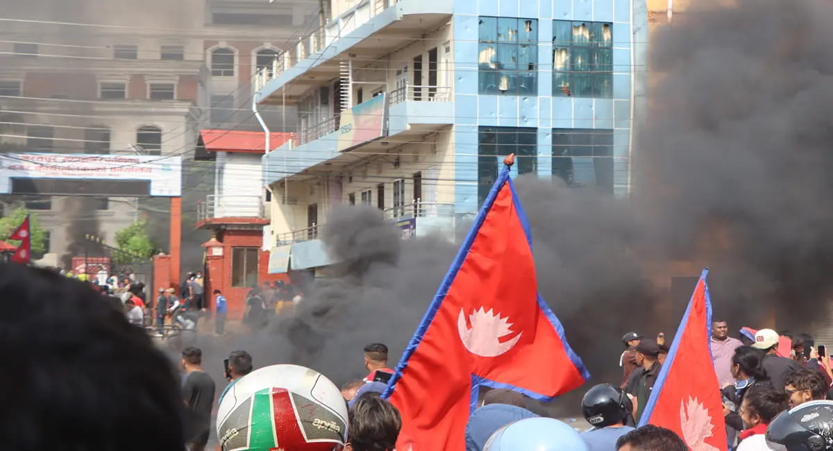 नेपाल की तस्वीरों में अब तक क्या-क्या बदला?